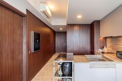 One Pearl Bank (D3), Apartment #552706511